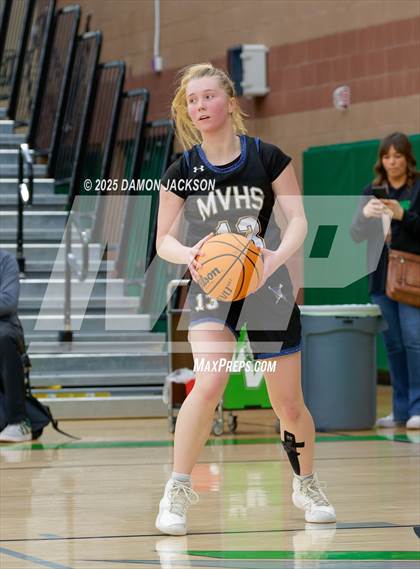 Thumbnail 1 in Moapa Valley vs Virgin Valley (2025 NIAA Southern Regional Semifinals) photogallery.