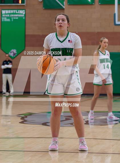 Thumbnail 1 in Moapa Valley vs Virgin Valley (2025 NIAA Southern Regional Semifinals) photogallery.