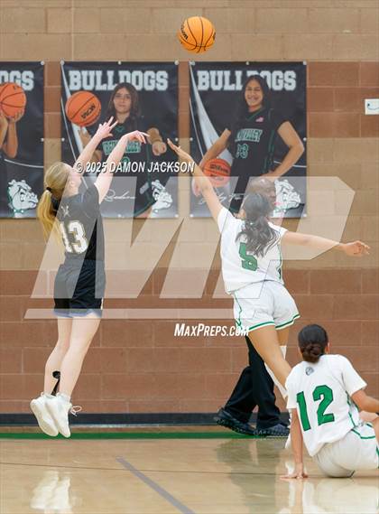 Thumbnail 2 in Moapa Valley vs Virgin Valley (2025 NIAA Southern Regional Semifinals) photogallery.