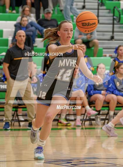 Thumbnail 2 in Moapa Valley vs Virgin Valley (2025 NIAA Southern Regional Semifinals) photogallery.