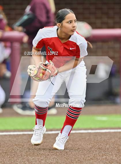 Thumbnail 3 in North Shore @ Deer Park (UIL Softball 6A Region 3 Bi-District) photogallery.