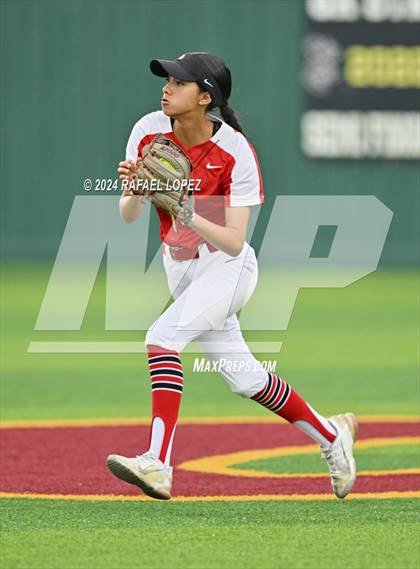 Thumbnail 3 in North Shore @ Deer Park (UIL Softball 6A Region 3 Bi-District) photogallery.
