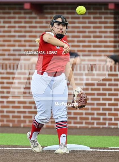 Thumbnail 1 in North Shore @ Deer Park (UIL Softball 6A Region 3 Bi-District) photogallery.