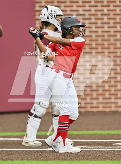Thumbnail 3 in North Shore @ Deer Park (UIL Softball 6A Region 3 Bi-District) photogallery.