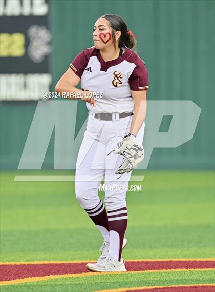Thumbnail 3 in North Shore @ Deer Park (UIL Softball 6A Region 3 Bi-District) photogallery.