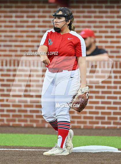 Thumbnail 2 in North Shore @ Deer Park (UIL Softball 6A Region 3 Bi-District) photogallery.