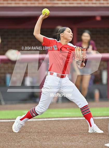 Thumbnail 1 in North Shore @ Deer Park (UIL Softball 6A Region 3 Bi-District) photogallery.