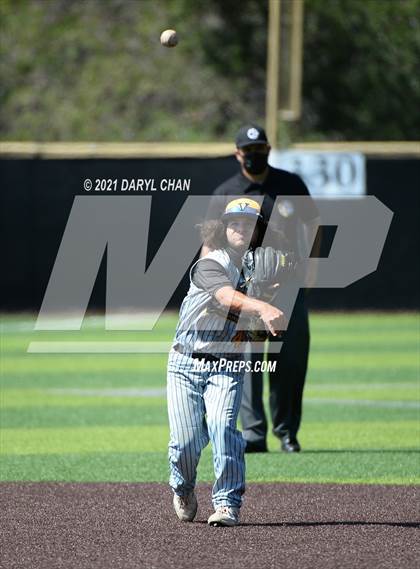 Thumbnail 1 in Ventura @ Flintridge Prep (CIF SS-D5 First Round) photogallery.