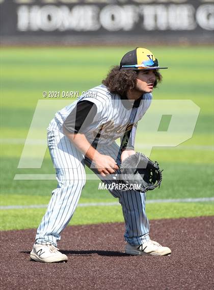 Thumbnail 3 in Ventura @ Flintridge Prep (CIF SS-D5 First Round) photogallery.