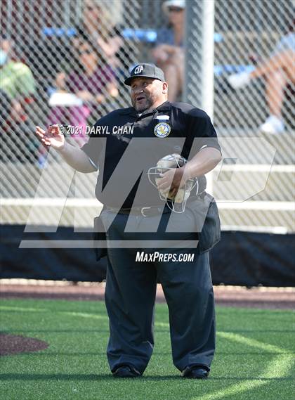 Thumbnail 2 in Ventura @ Flintridge Prep (CIF SS-D5 First Round) photogallery.