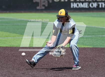 Thumbnail 1 in Ventura @ Flintridge Prep (CIF SS-D5 First Round) photogallery.