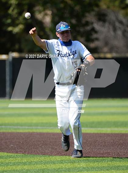 Thumbnail 2 in Ventura @ Flintridge Prep (CIF SS-D5 First Round) photogallery.