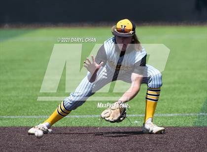 Thumbnail 2 in Ventura @ Flintridge Prep (CIF SS-D5 First Round) photogallery.