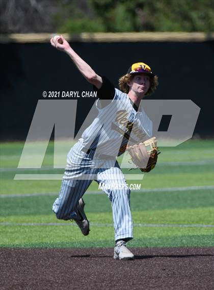 Thumbnail 1 in Ventura @ Flintridge Prep (CIF SS-D5 First Round) photogallery.