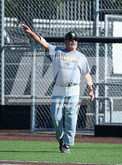 Thumbnail 3 in Ventura @ Flintridge Prep (CIF SS-D5 First Round) photogallery.