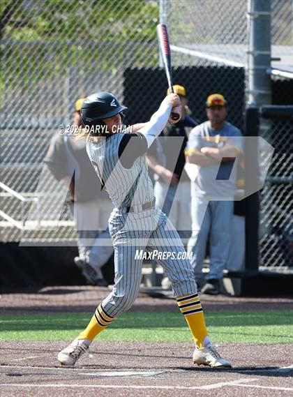 Thumbnail 1 in Ventura @ Flintridge Prep (CIF SS-D5 First Round) photogallery.