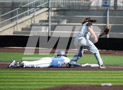 Thumbnail 2 in Ventura @ Flintridge Prep (CIF SS-D5 First Round) photogallery.