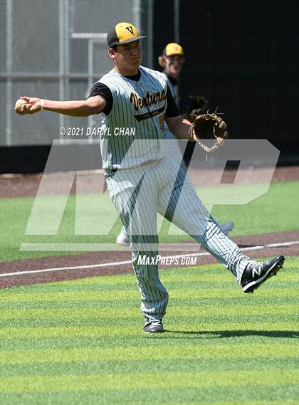 Thumbnail 3 in Ventura @ Flintridge Prep (CIF SS-D5 First Round) photogallery.