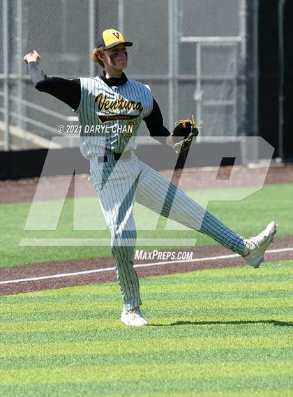 Thumbnail 2 in Ventura @ Flintridge Prep (CIF SS-D5 First Round) photogallery.