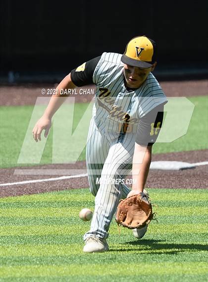 Thumbnail 2 in Ventura @ Flintridge Prep (CIF SS-D5 First Round) photogallery.