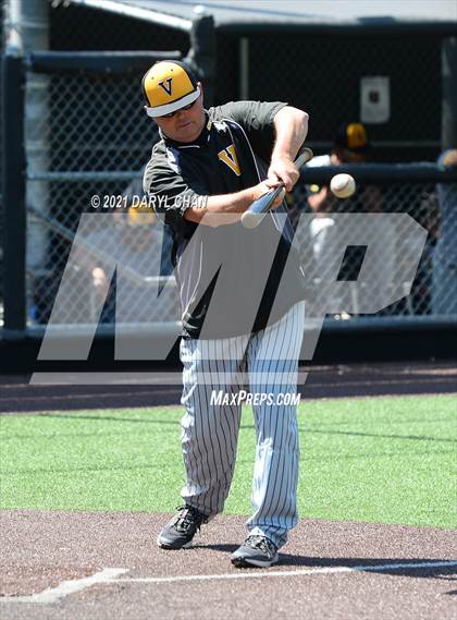 Thumbnail 1 in Ventura @ Flintridge Prep (CIF SS-D5 First Round) photogallery.