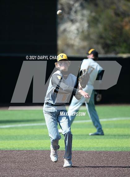 Thumbnail 2 in Ventura @ Flintridge Prep (CIF SS-D5 First Round) photogallery.