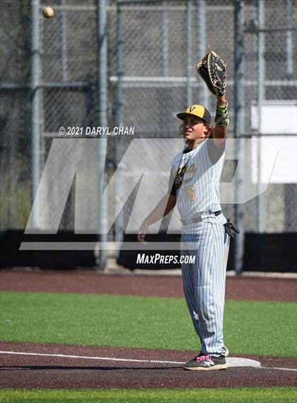 Thumbnail 1 in Ventura @ Flintridge Prep (CIF SS-D5 First Round) photogallery.
