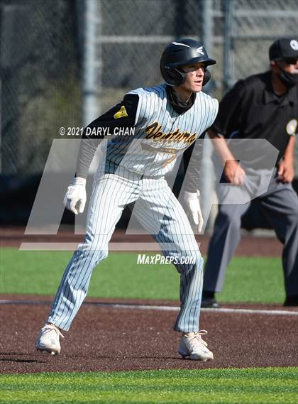 Thumbnail 2 in Ventura @ Flintridge Prep (CIF SS-D5 First Round) photogallery.