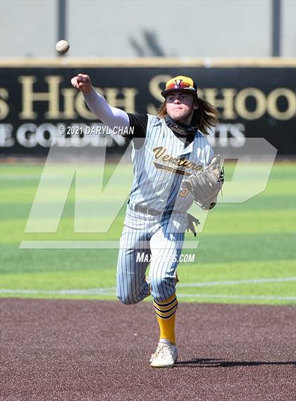 Thumbnail 1 in Ventura @ Flintridge Prep (CIF SS-D5 First Round) photogallery.