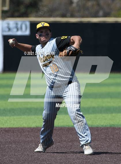 Thumbnail 1 in Ventura @ Flintridge Prep (CIF SS-D5 First Round) photogallery.