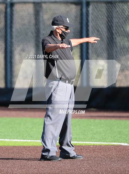 Thumbnail 2 in Ventura @ Flintridge Prep (CIF SS-D5 First Round) photogallery.