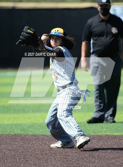 Thumbnail 1 in Ventura @ Flintridge Prep (CIF SS-D5 First Round) photogallery.