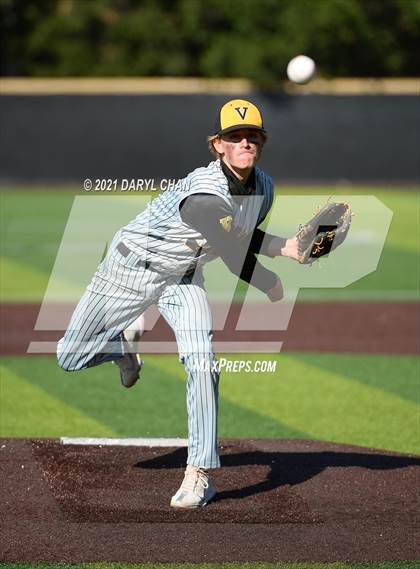 Thumbnail 3 in Ventura @ Flintridge Prep (CIF SS-D5 First Round) photogallery.