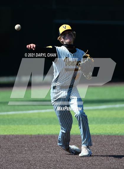 Thumbnail 1 in Ventura @ Flintridge Prep (CIF SS-D5 First Round) photogallery.