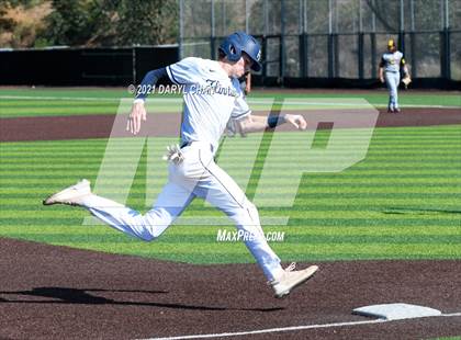 Thumbnail 3 in Ventura @ Flintridge Prep (CIF SS-D5 First Round) photogallery.