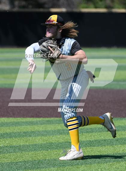 Thumbnail 3 in Ventura @ Flintridge Prep (CIF SS-D5 First Round) photogallery.