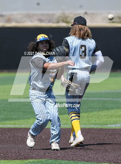 Thumbnail 2 in Ventura @ Flintridge Prep (CIF SS-D5 First Round) photogallery.