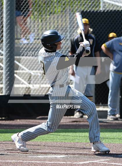 Thumbnail 2 in Ventura @ Flintridge Prep (CIF SS-D5 First Round) photogallery.