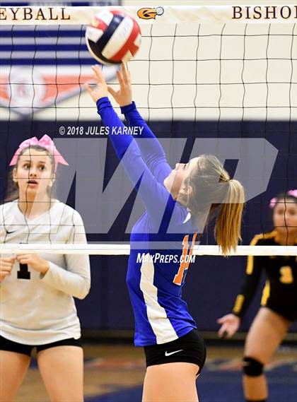 Thumbnail 1 in Clark vs Bishop Gorman photogallery.