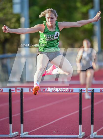 Thumbnail 1 in AAA 2A-1 District Meet (300 Meter Hurdles) photogallery.