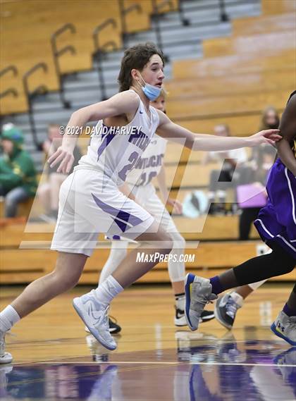 Thumbnail 2 in Denver North @ Arvada West photogallery.
