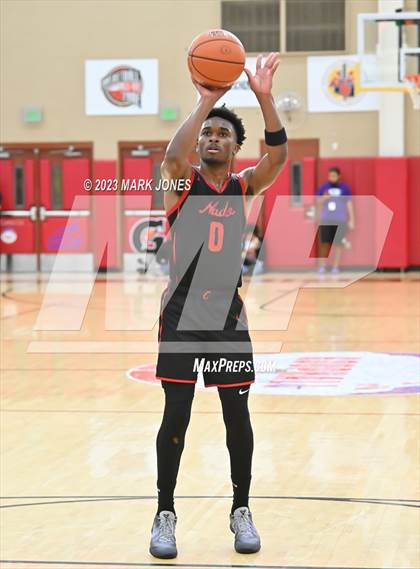 Thumbnail 3 in Basha vs. Coronado (Hoophall West Invitational) photogallery.