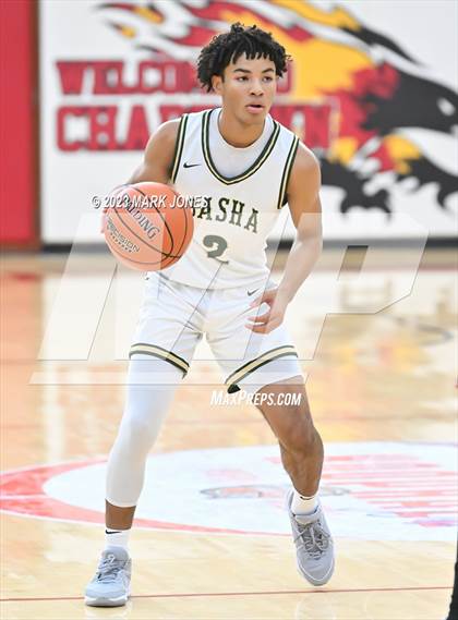 Thumbnail 2 in Basha vs. Coronado (Hoophall West Invitational) photogallery.