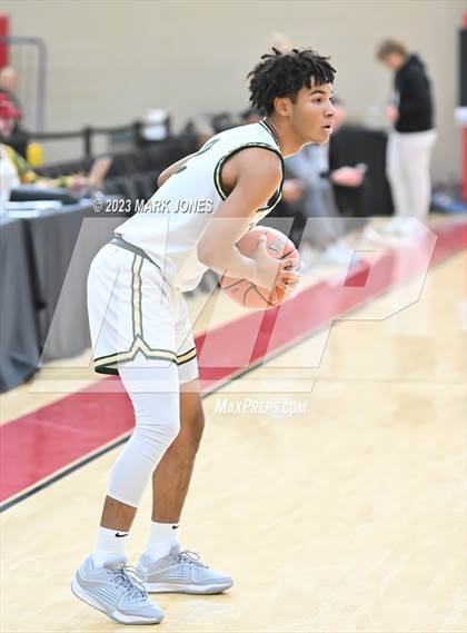 Thumbnail 3 in Basha vs. Coronado (Hoophall West Invitational) photogallery.
