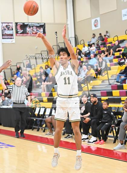 Thumbnail 1 in Basha vs. Coronado (Hoophall West Invitational) photogallery.