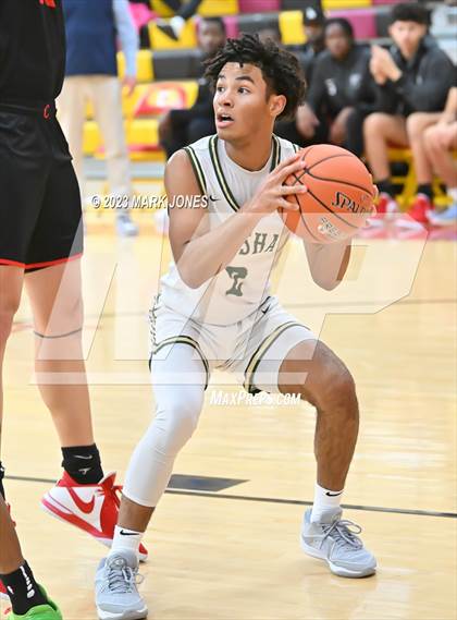 Thumbnail 1 in Basha vs. Coronado (Hoophall West Invitational) photogallery.