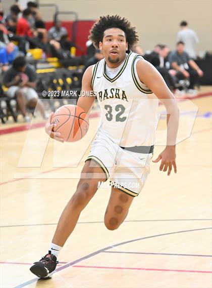 Thumbnail 1 in Basha vs. Coronado (Hoophall West Invitational) photogallery.