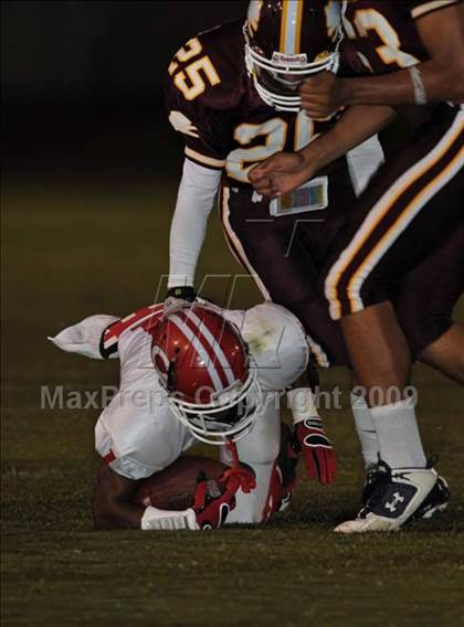 Thumbnail 2 in Arlington vs. Corona photogallery.