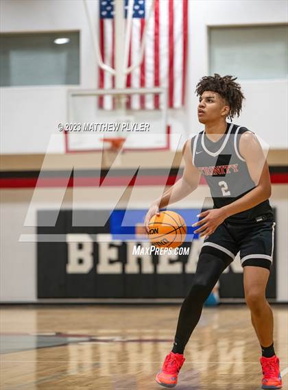 Thumbnail 1 in Trinity Christian vs. Atlantic Collegiate Academy (Dreamville Winter Showcase at Berean Academy) photogallery.