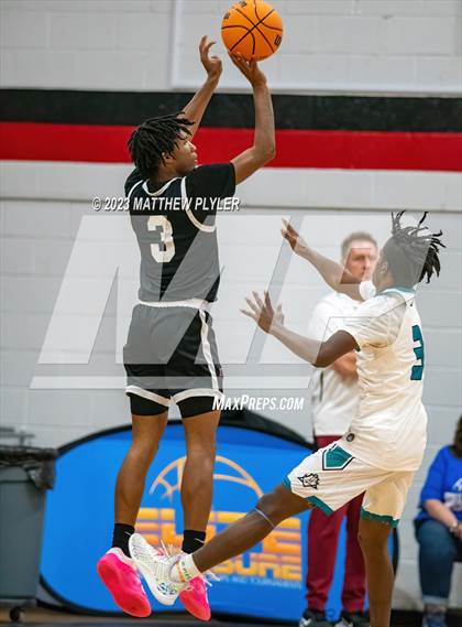 Thumbnail 3 in Trinity Christian vs. Atlantic Collegiate Academy (Dreamville Winter Showcase at Berean Academy) photogallery.